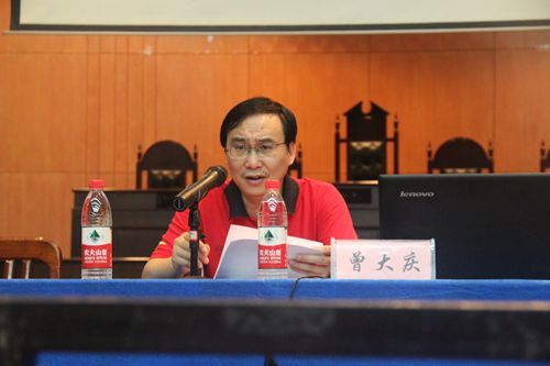 991网
开展2014级本科生实习培训课