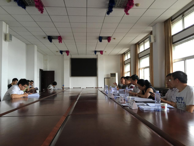 991网
举行2016年刑法学博士生学位论文开题答辩、预答辩活动